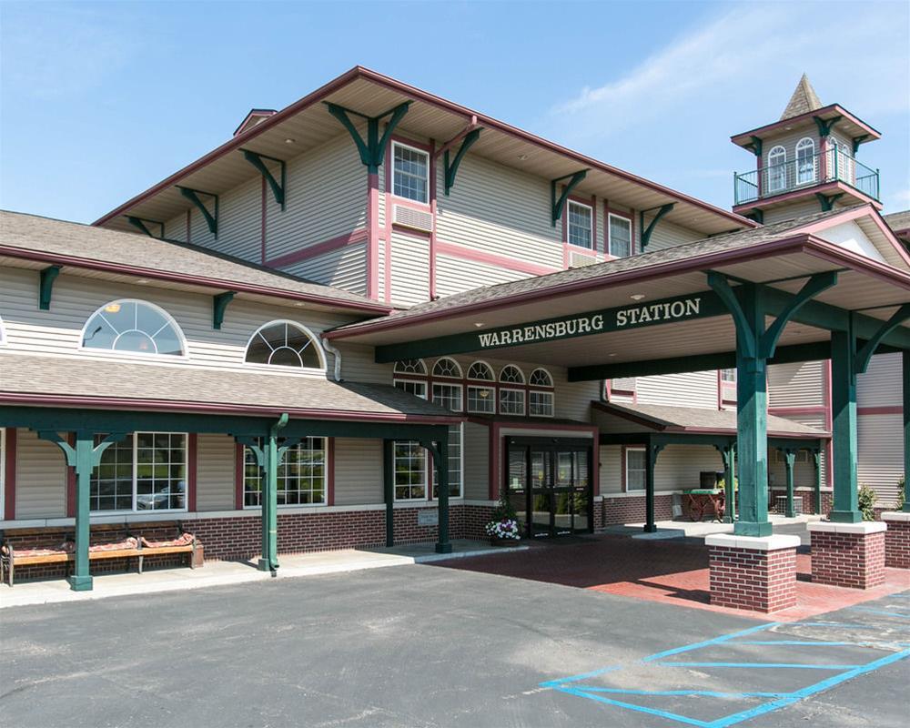 Comfort Inn Warrensburg Station Buitenkant foto
